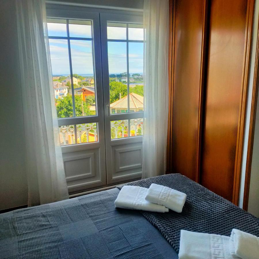 Rocas Brancas Apartment Ribadeo Bagian luar foto